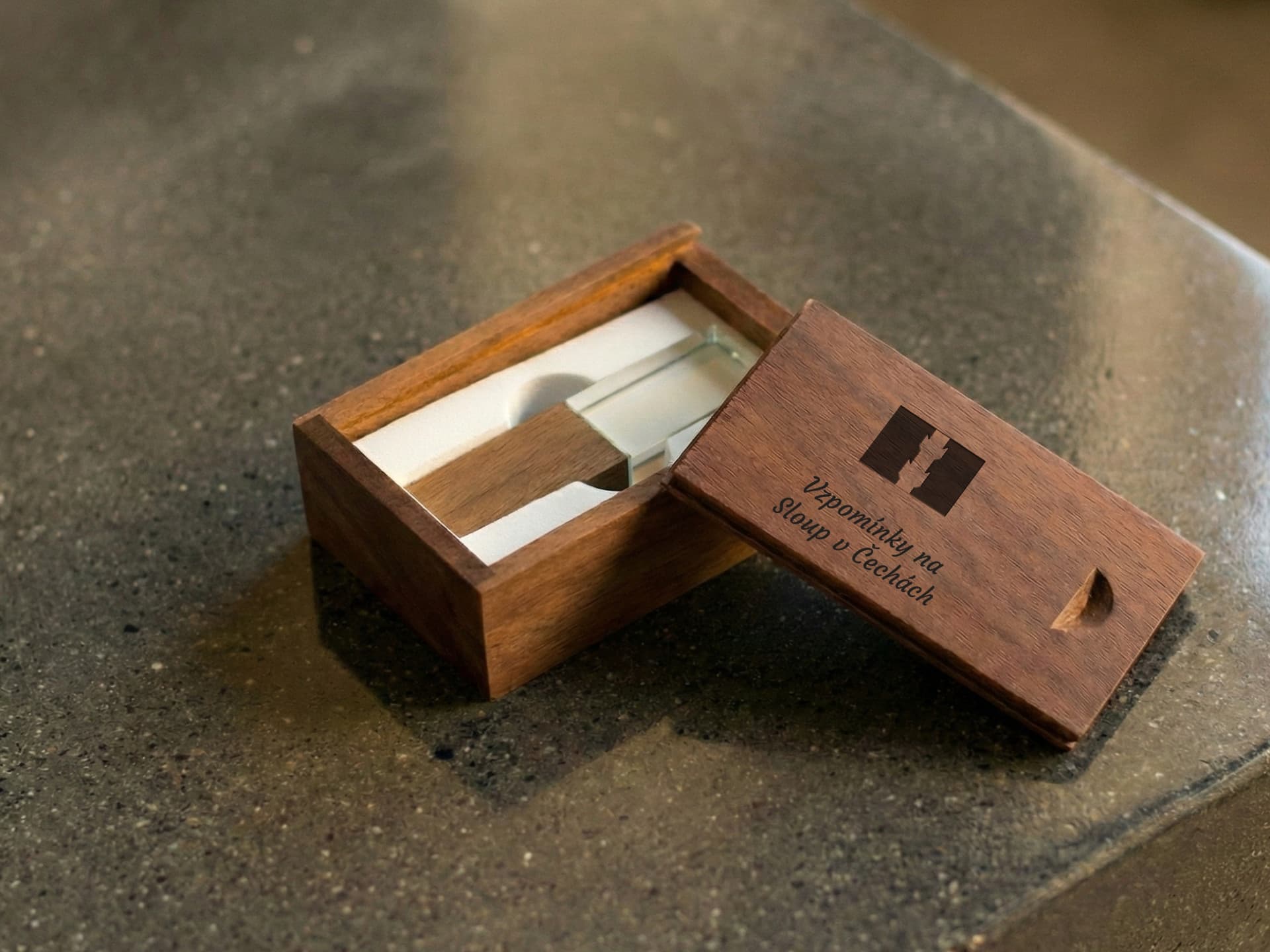Víčko krabičky